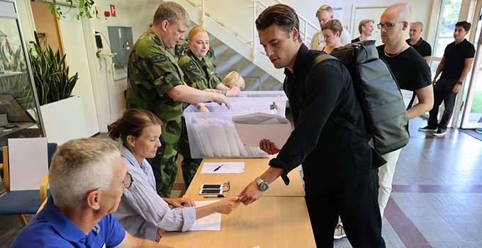 Oliver Nagy kadett på Officersprogrammet