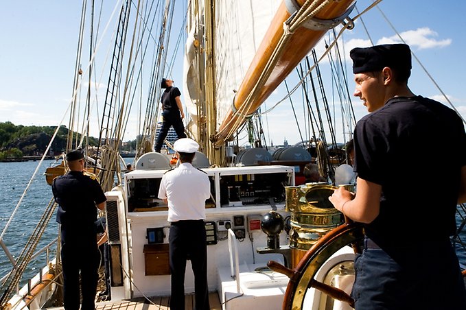 Marinens segelfartyg Gladan och Falken år 2007